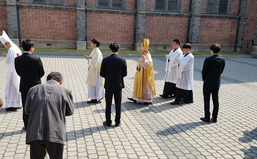 성유 축성식(명동성당)